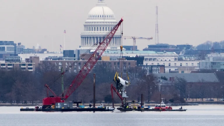 Recovery Efforts Continue After DC Plane Collision