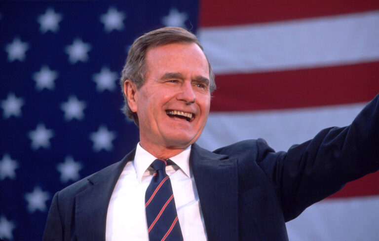 George H. W. Bush: Mantan Presiden Amerika Serikat dengan Jejak Sejarah yang Mendalam