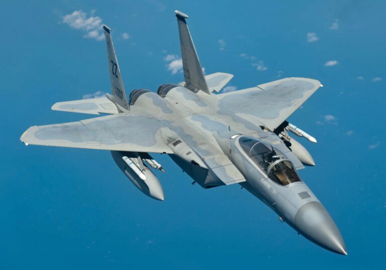 Pesawat Tempur F-15SG: Kekuatan dan Teknologi Terkini dalam Dunia Penerbangan Militer