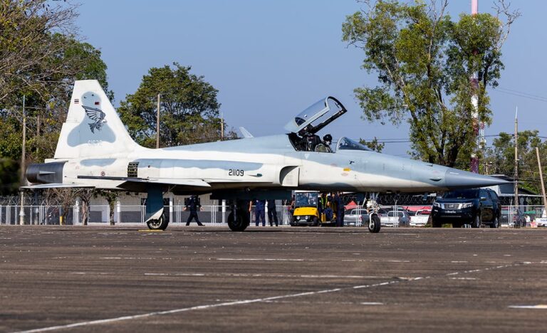 Pesawat Tempur F-5TH Super Tigris: Kebangkitan Jet Legendaris Thailand