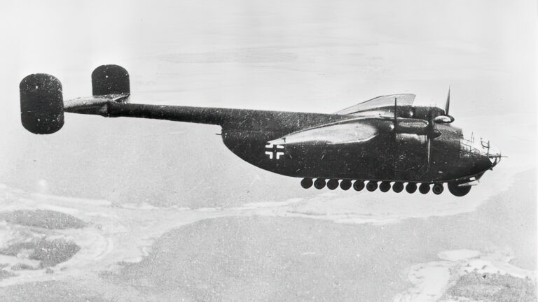 Pesawat Tempur Arado Ar 232 Tausendfüßler: Pelopor Angkut Militer Modern Jerman