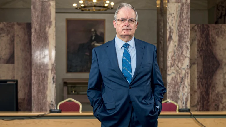 Konstantinos Tasoulas: Pemimpin Hebat Parlemen Yunani yang Visioner