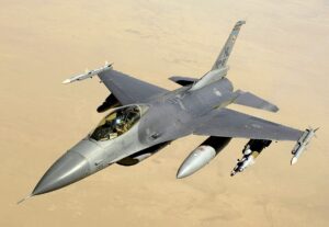 Pesawat Tempur Terbaik: General Dynamics F-16 Fighting Falcon