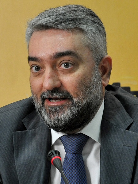 Dušan Petrović: Profil Pemimpin Hebat dengan Dedikasi Tinggi