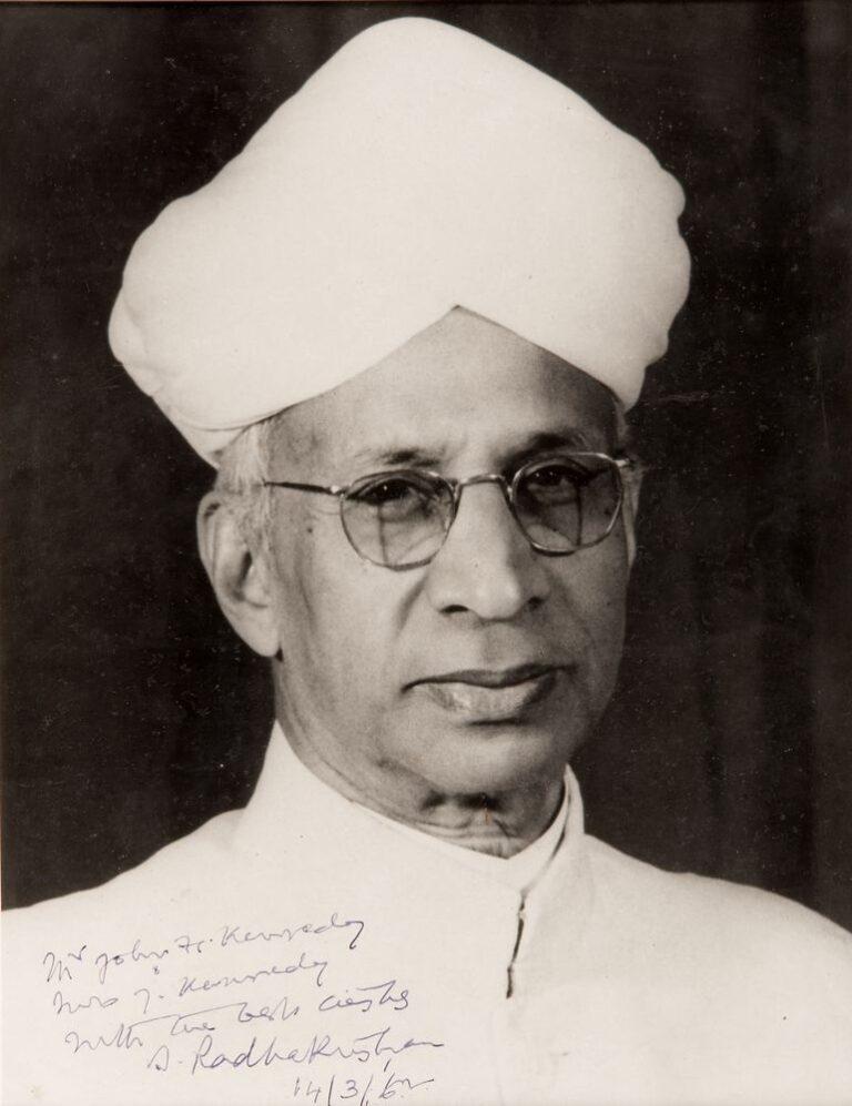 Pemimpin Hebat Sarvepalli Radhakrishnan: Inspirasi dan Warisan