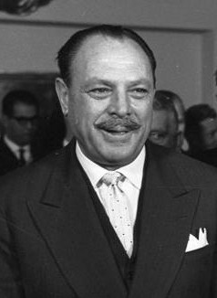 Ayub Khan: Pemimpin Hebat dan Peran Penting dalam Sejarah