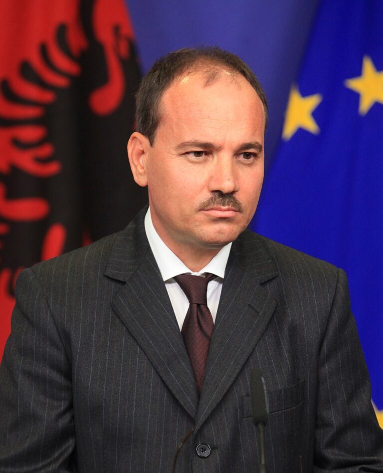 Bujar Nishani: Pemimpin Hebat yang Berpengaruh di Albania