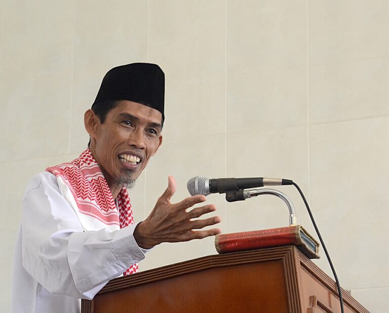 Pemimpin Hebat Mohammad Hidayatullah: Jejak dan Pengaruhnya
