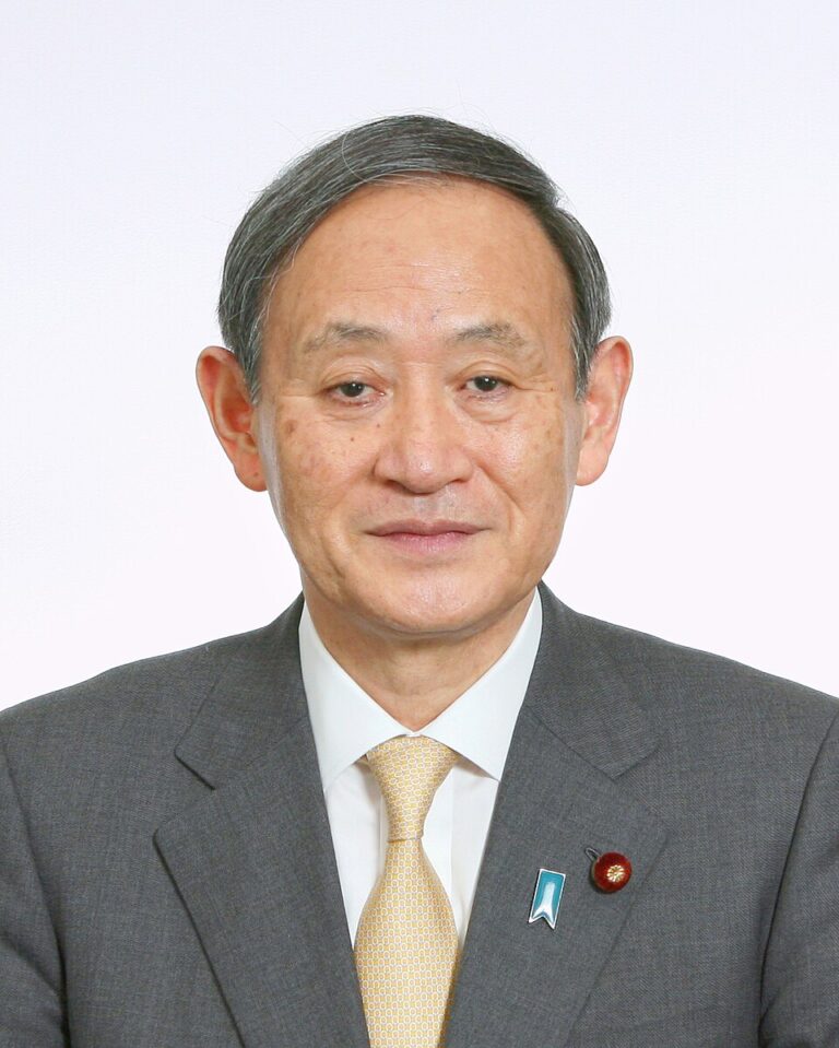 Yoshihide Suga: Pemimpin Hebat yang Membawa Perubahan di Jepang