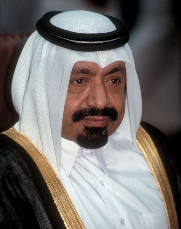 Hamad ibn Khalifa Al Thani: Pemimpin Hebat Qatar yang Visioner