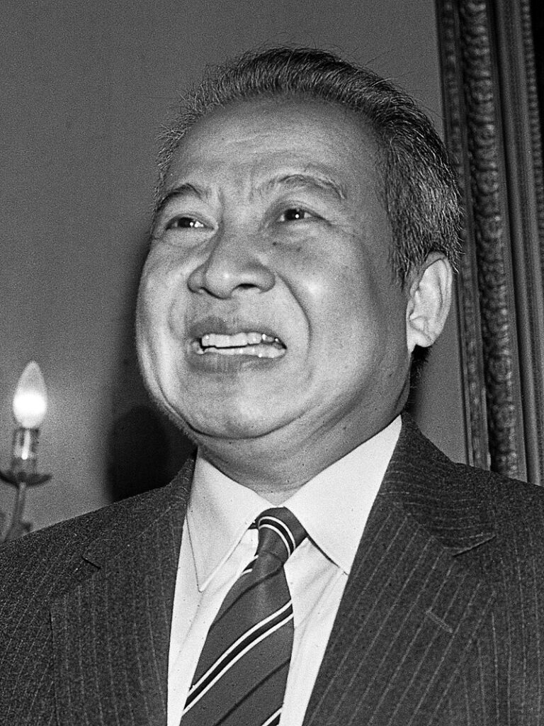 Raja Norodom Sihanouk: Pemimpin Hebat dan Berpengaruh di Kamboja