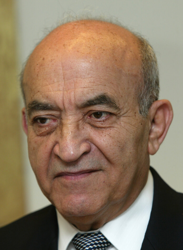 Abderrahmane Youssoufi: Pemimpin Hebat dan Inspiratif Maroko