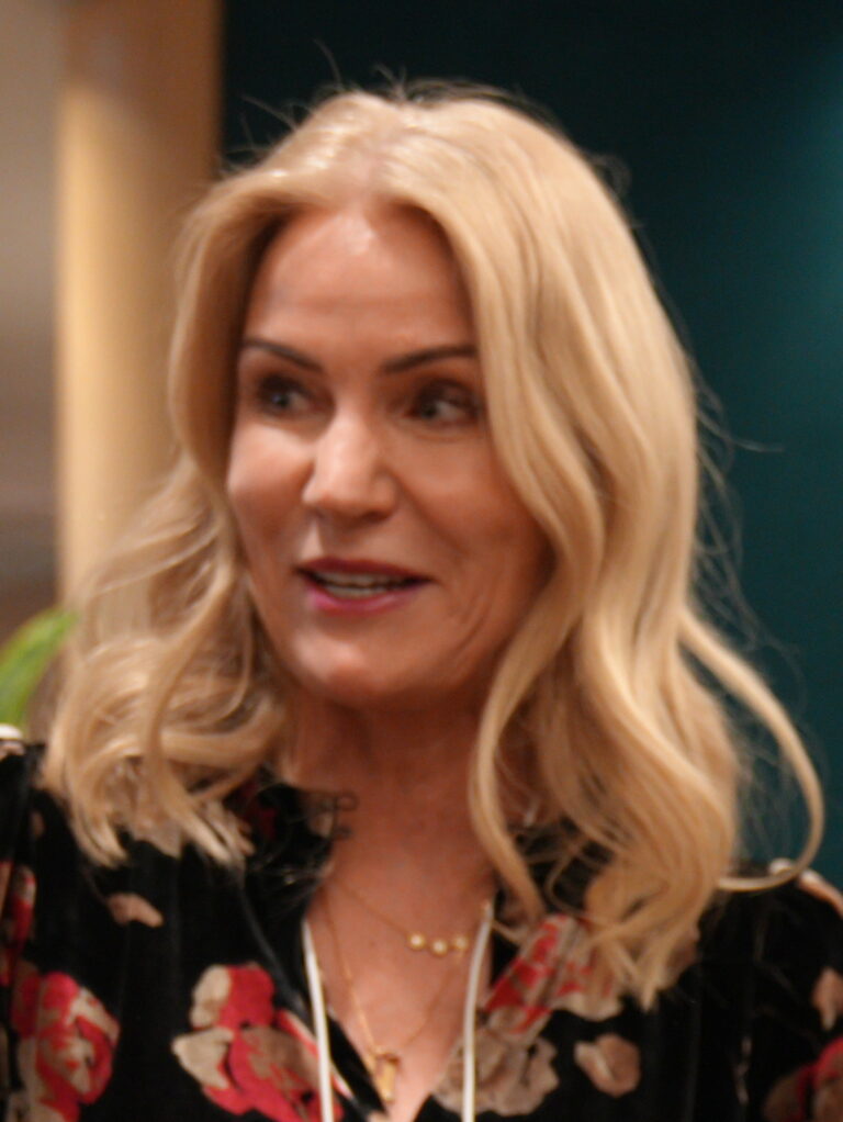 Helle Thorning-Schmidt: Pemimpin Hebat dan Inspiratif Denmark