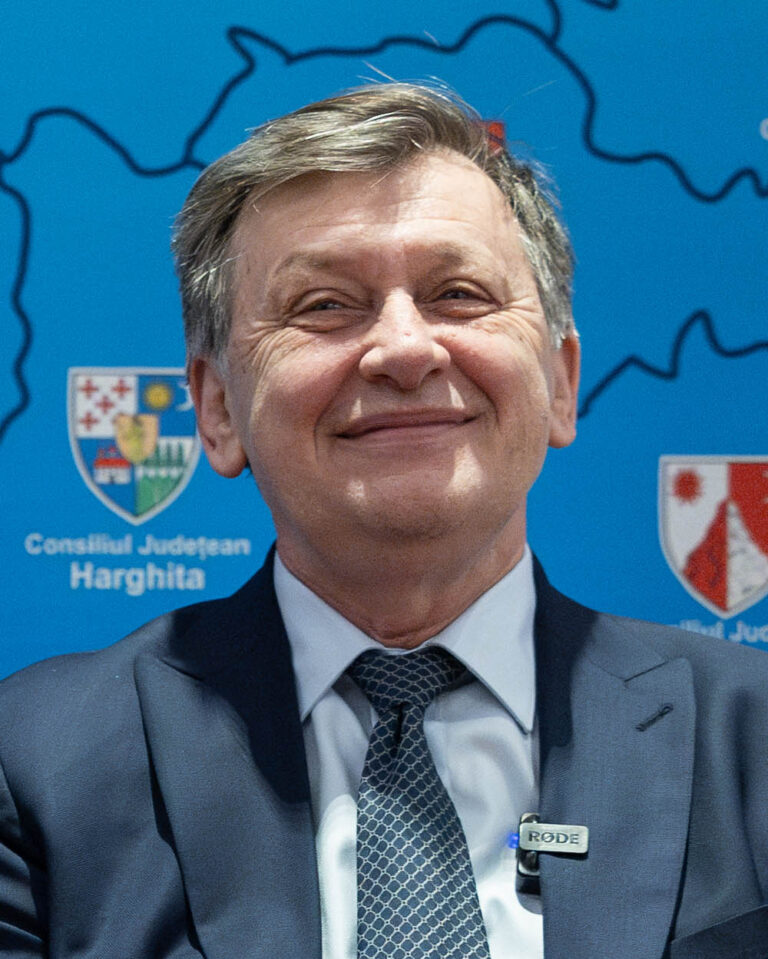 Crin Antonescu: Pemimpin Hebat yang Menginspirasi Indonesia